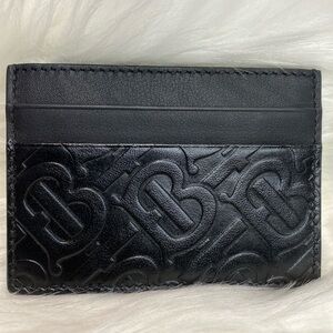 NWOT Burberry black card holder